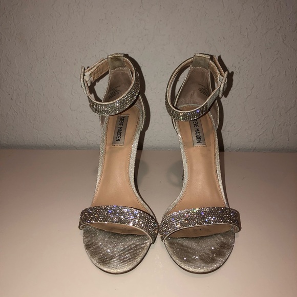 Steve Madden heels - Picture 2 of 4